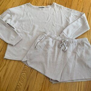 ZESICA soft peach lounge short set, L